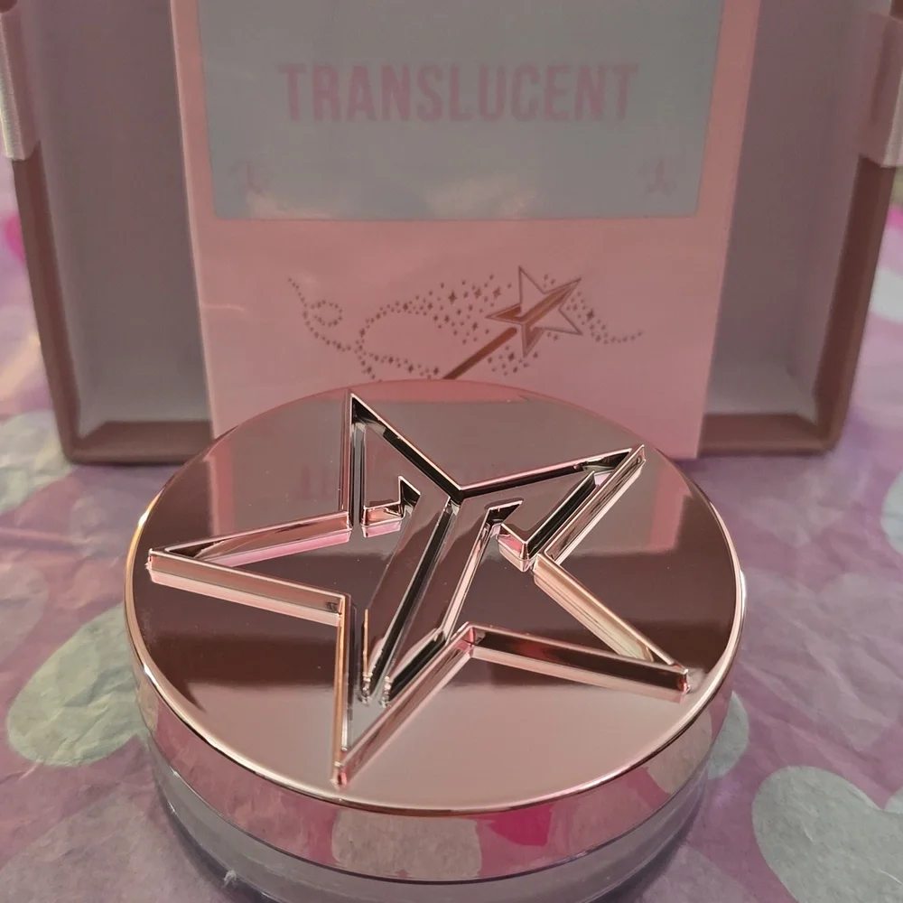 Translucent Jeffree Star Magic Star Luminous Setting Powder